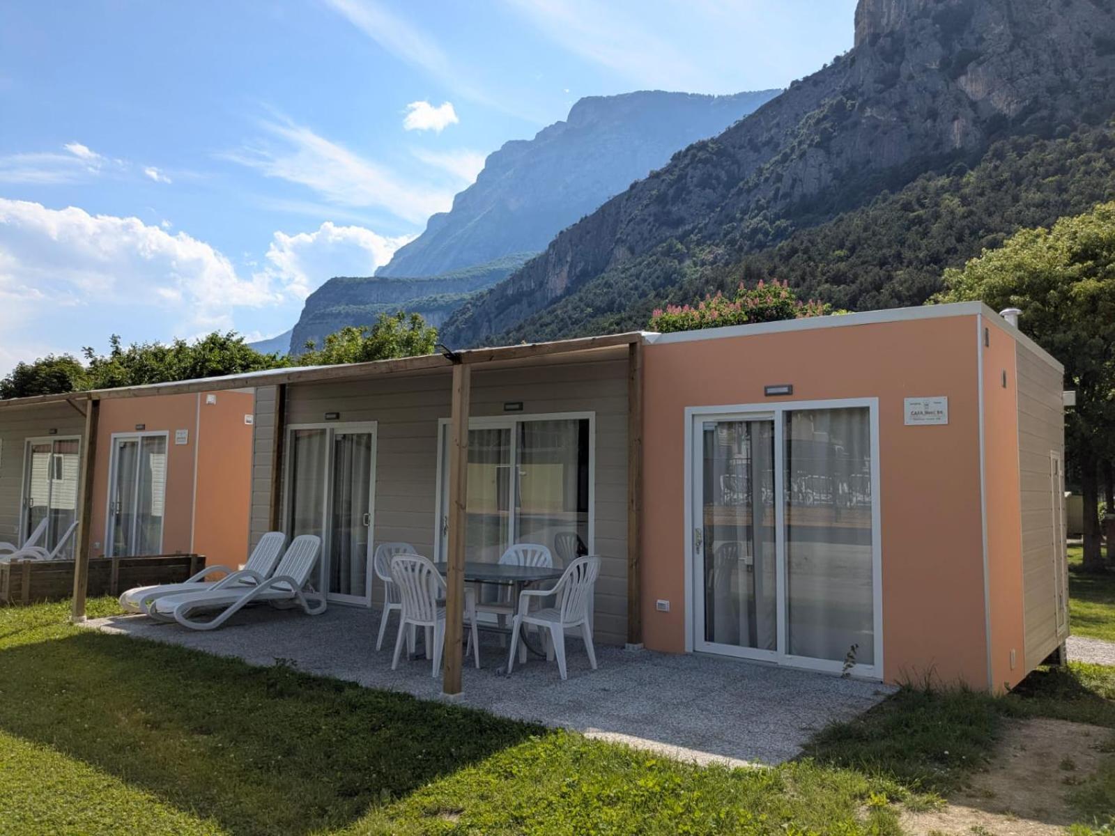 Camping Daino Hotel Pietramurata Exterior foto