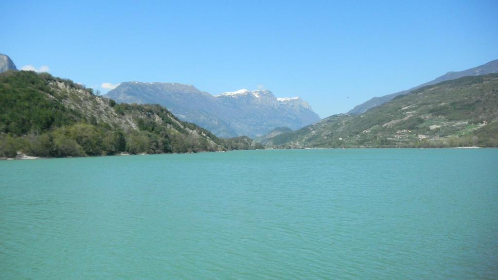 Camping Daino Hotel Pietramurata Exterior foto